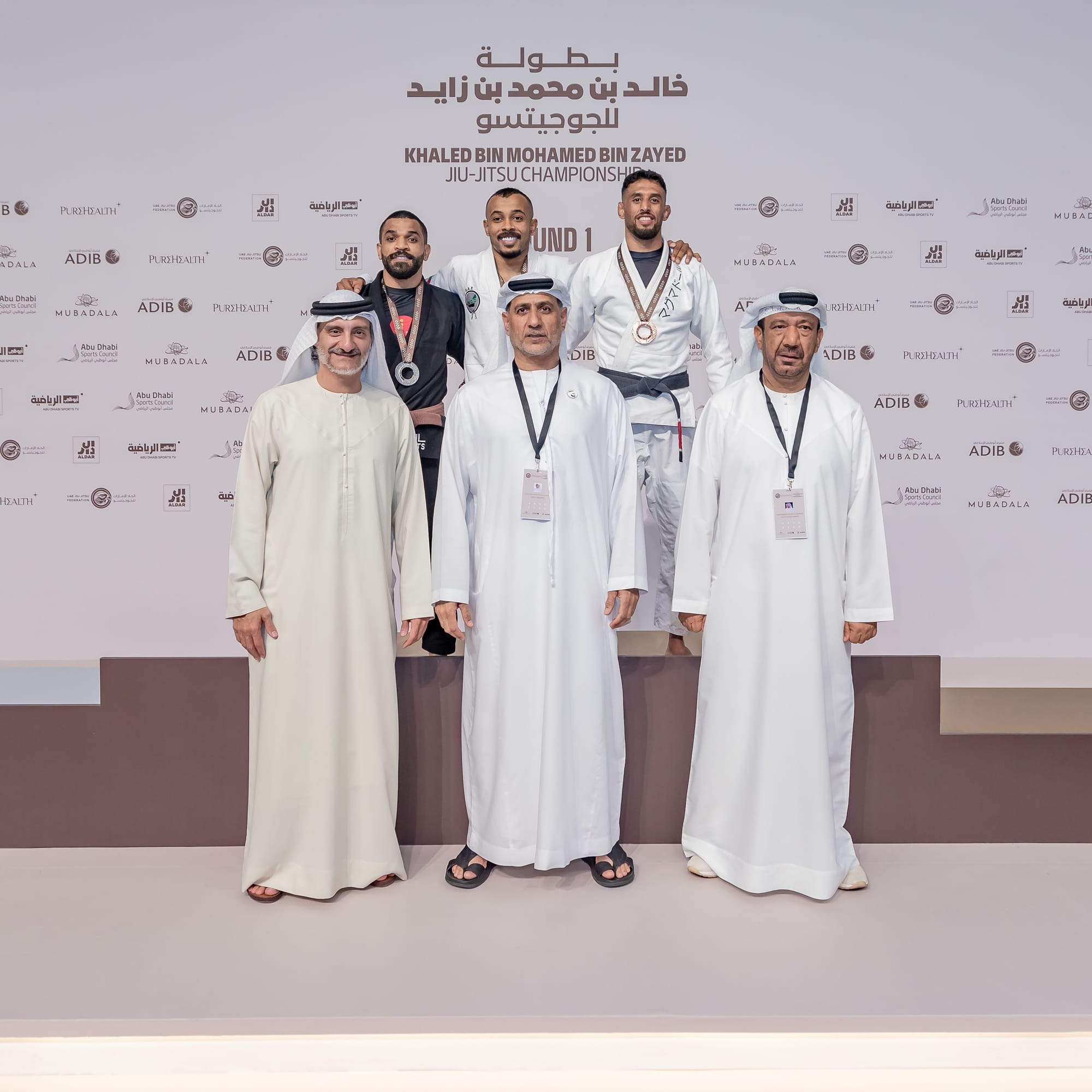 The first round of the Khaled bin Mohammed bin Zayed Jiu-Jitsu Championship kicked off with great enthusiasm in Abu Dhabi.