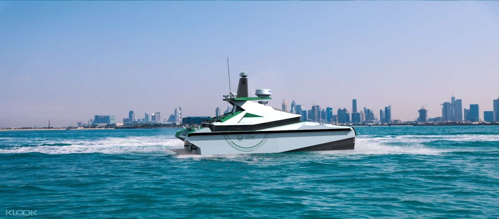 Dubai Police has signed a memorandum of understanding (MoU) to enhance its Smart Boat Project.