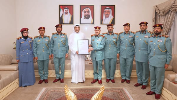Hamad Al Sharqi received officers from Fujairah Police General Headquarters.