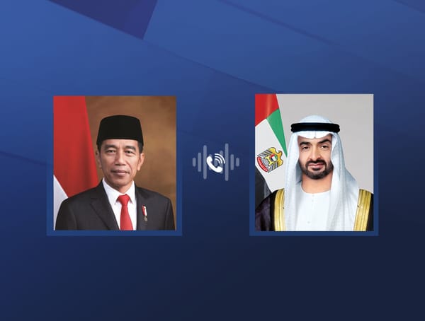 The Presidents of the UAE and Indonesia talked about their countries' bilateral relations during a phone call.