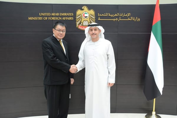 The Director of the MoFA Dubai Office has accepted the credentials of the Indonesian Consul-General.