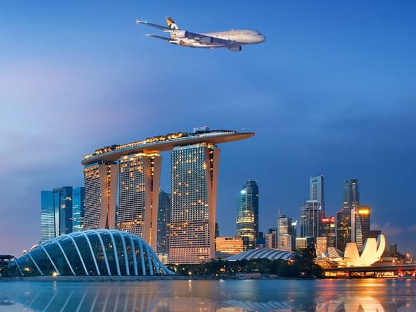 Etihad expands its network to Singapore and Thailand.